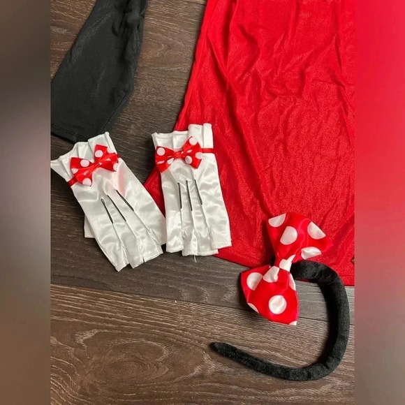 Minnie Mouse long sleeve shirt with accessories Size M/L - Picture 4 of 5